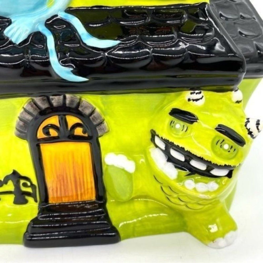 Target Halloween 2009 Ceramic Haunted House Cookie Jar - Picture 10 of 14